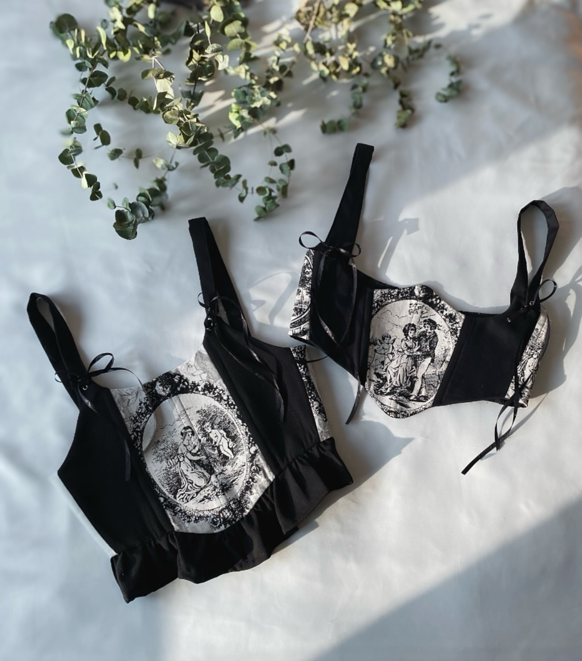 Crno-bijeli Toile de Jouy korzeti